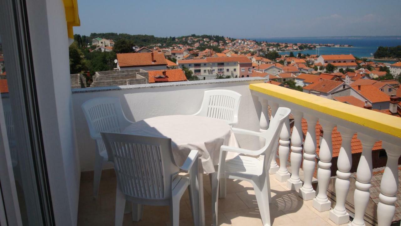 Apartments Dorkin Preko Kültér fotó